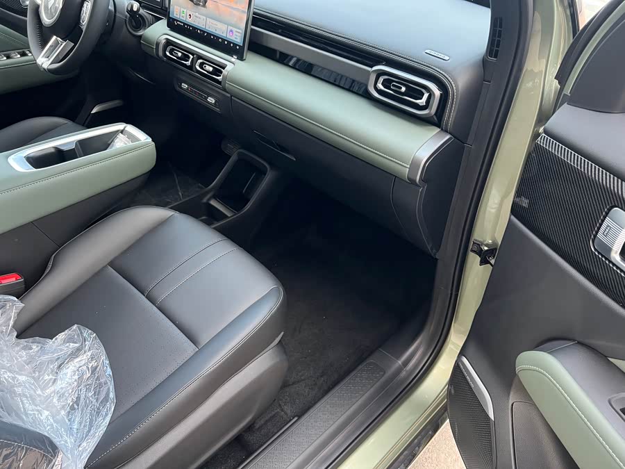 Baojun Yueye Plus 2026 301km Flagship Edition - zdjęcie 9