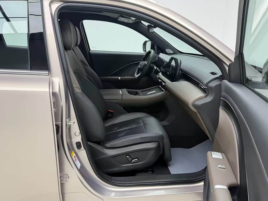 Changan CS55PLUS 2026 4th Gen New Blue Whale 1.5T Tian Shuo Premium - zdjęcie 12