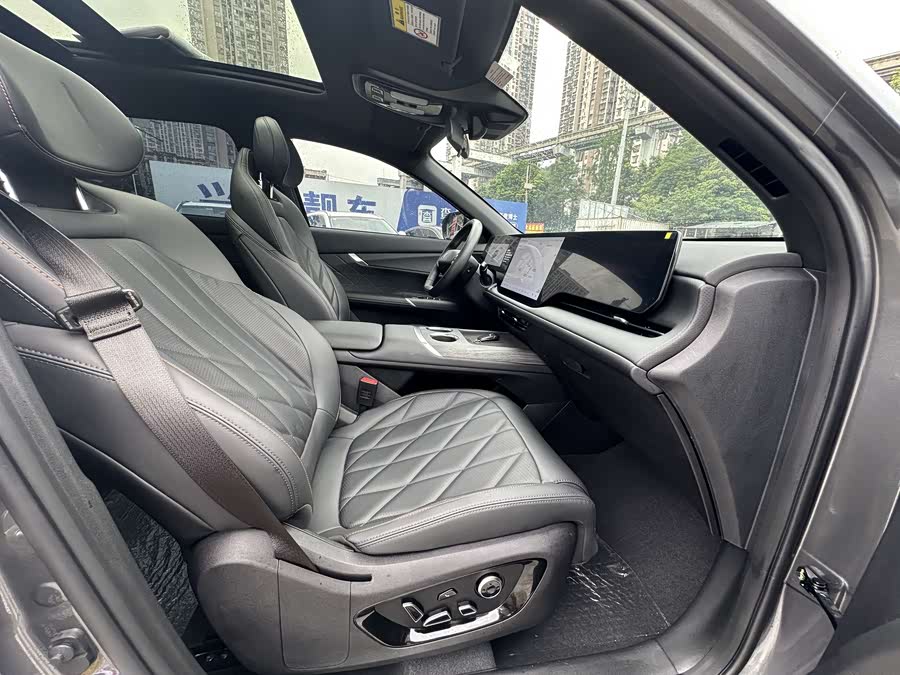 Changan CS75PLUS 2025 4th Gen 1.5T New Blue Whale Smart Luxury - zdjęcie 11