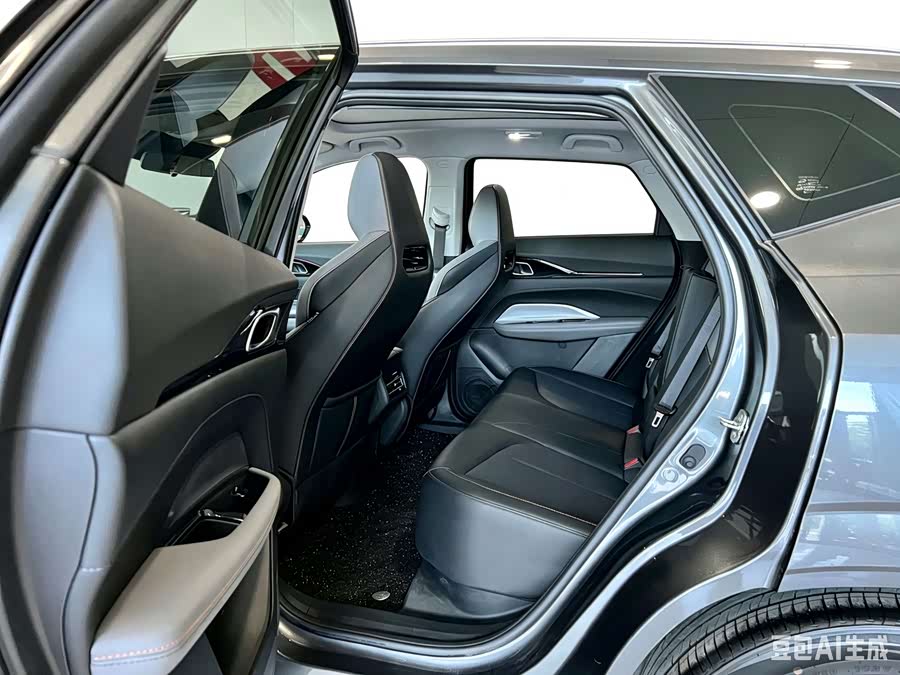 Changan Oshan Z6 2023 Blue Whale 1.5T DCT Intelligent - zdjęcie 3
