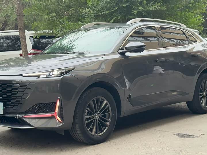 Changan UNI-K 2023 2.0T Two-Wheel Drive Elegant Type - zdjęcie 20