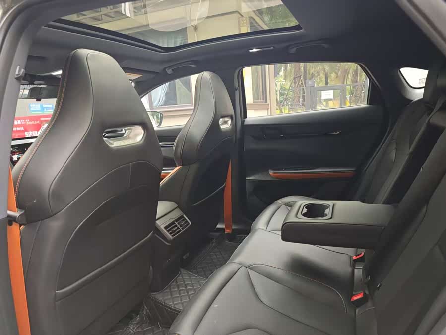 Changan UNI-V 2023 1.5T Premium - zdjęcie 6