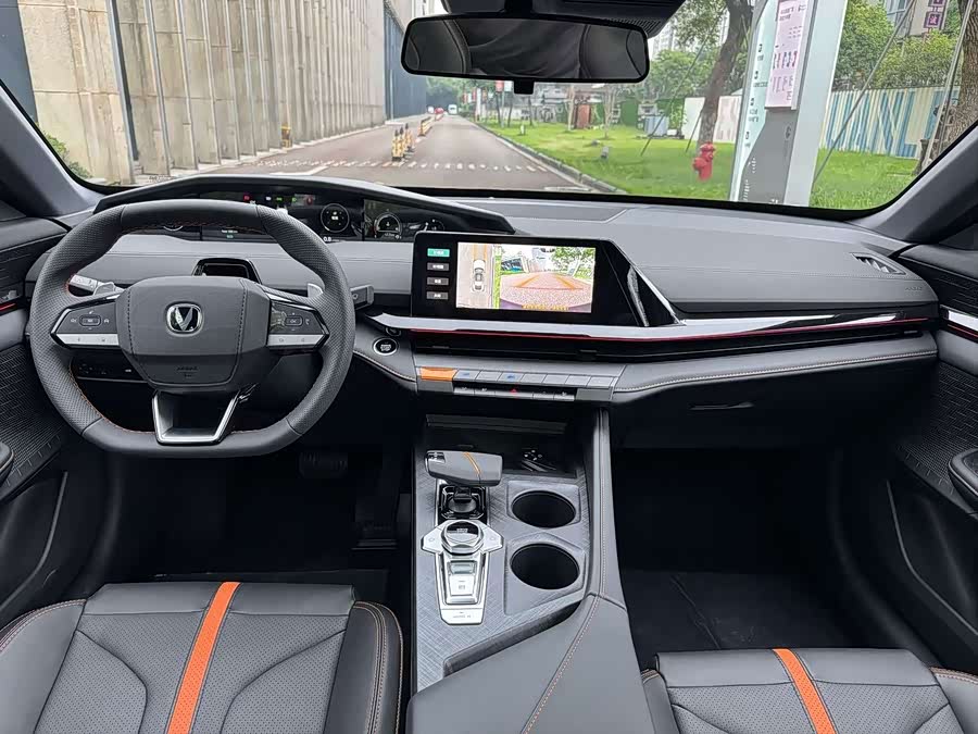 Changan UNI-V 2023 1.5T Premium - zdjęcie 7