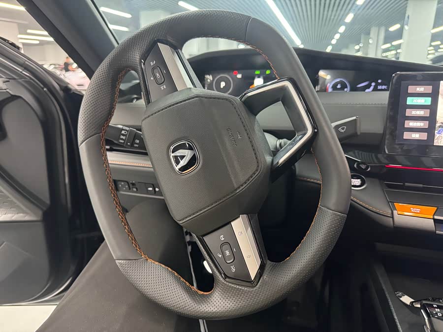 Changan UNI-V 2023 1.5T Premium - zdjęcie 7