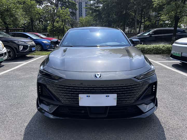 Changan UNI-V 2023 1.5T Sport - zdjęcie 16