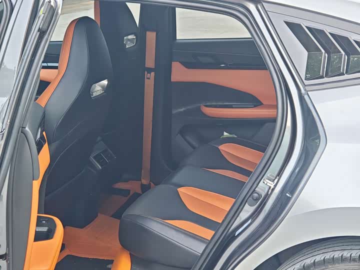 Changan UNI-V 2023 2.0T Leading Speed Edition - zdjęcie 14