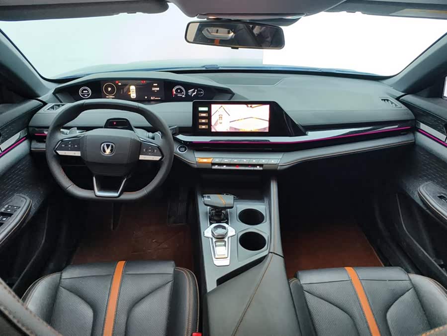 Changan UNI-V 2024 1.5T Premium - zdjęcie 11