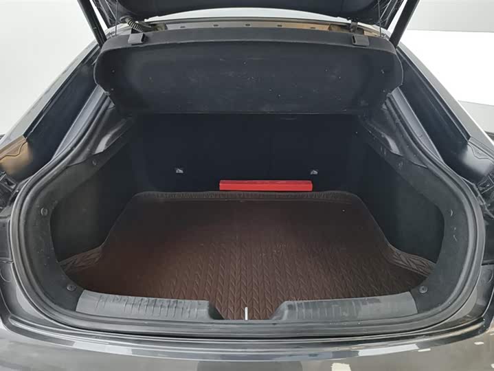 Changan UNI-V 2024 1.5T Premium - zdjęcie 19