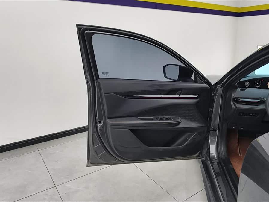 Changan UNI-V 2024 1.5T Premium - zdjęcie 7