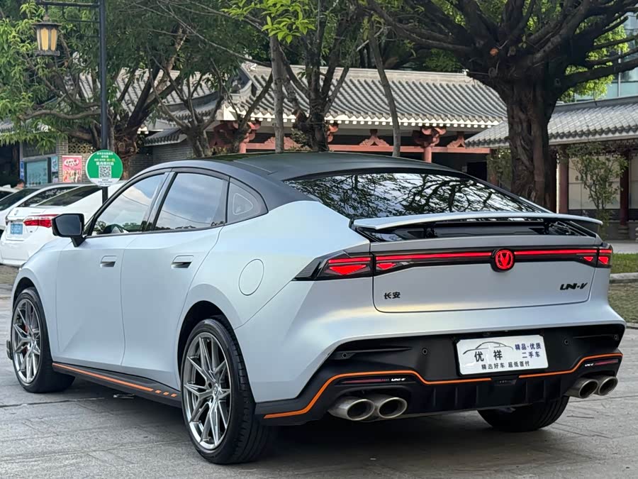 Changan UNI-V 2025 Third Generation 2.0T Powerful Version - zdjęcie 16
