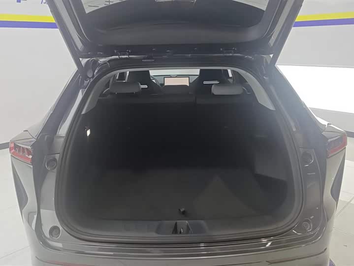 Changan UNI-Z New Energy 2024 Blue Whale Smart iDD 125km Excellent - zdjęcie 19