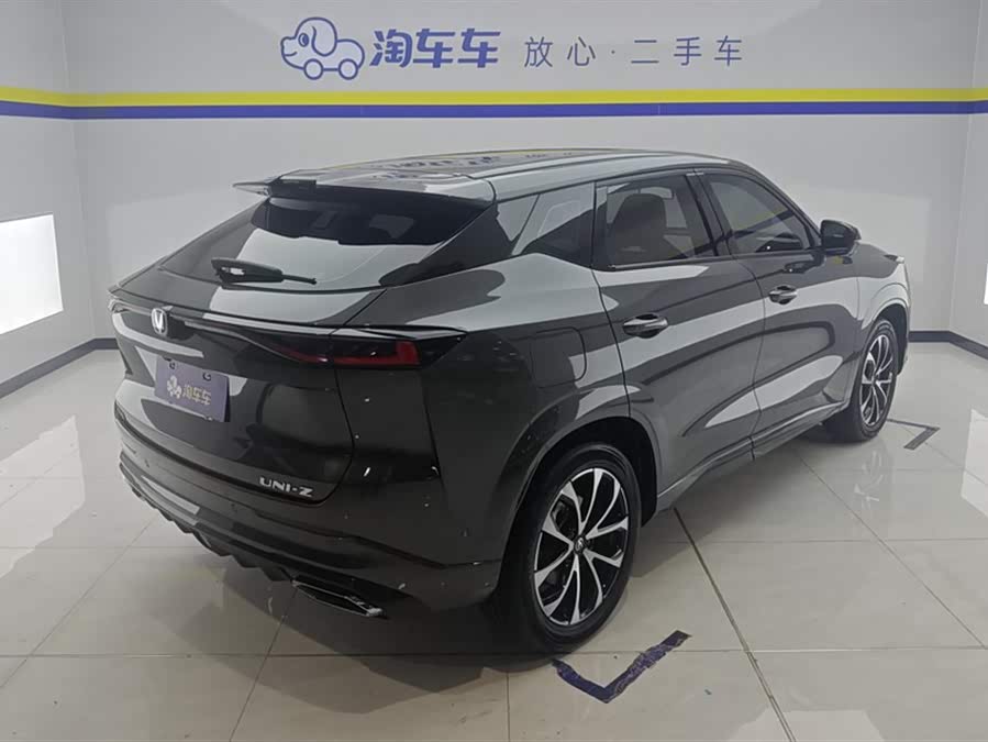 Changan UNI-Z New Energy 2024 Blue Whale Smart iDD 125km Excellent - zdjęcie 3