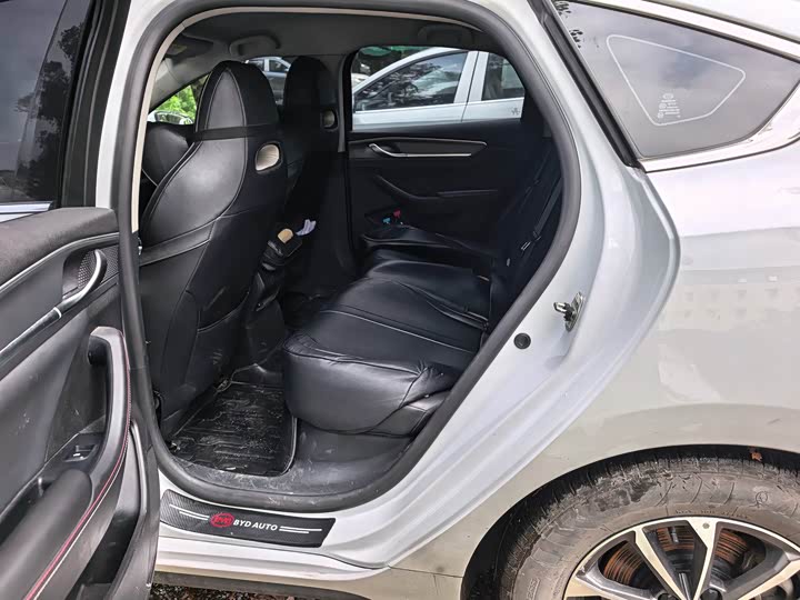 Chaser 05 2023 Champion DM-i 55KM Luxury - zdjęcie 14