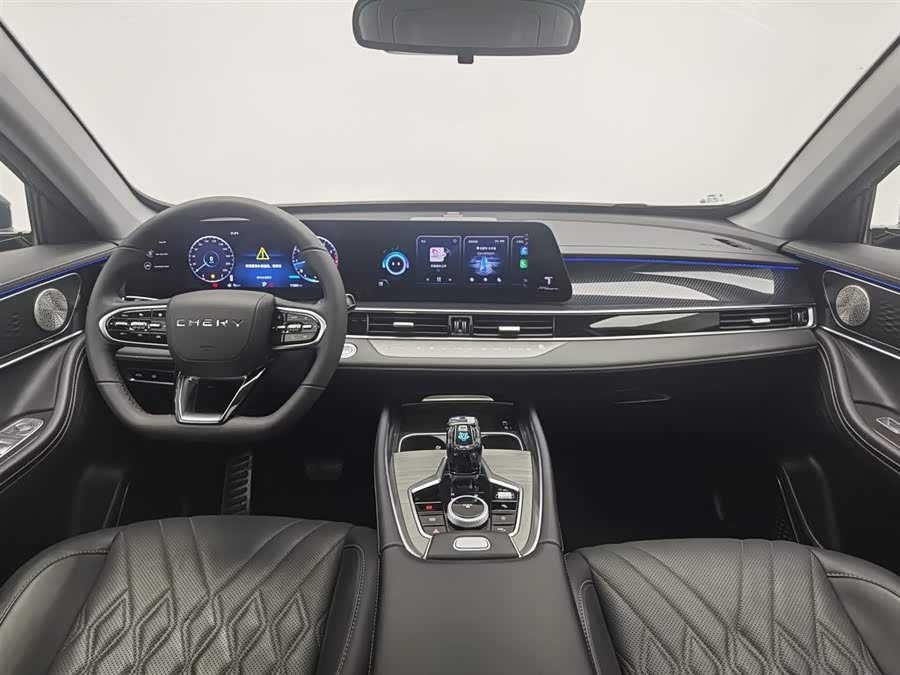 Chery Tiggo 7 PLUS 2023 1.6TGDI DCT Premium - zdjęcie 5