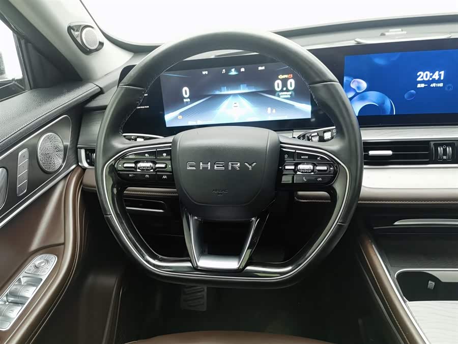 Chery Tiggo 8 PRO 2022 290T 2WD Star Edition 5-seater - zdjęcie 11