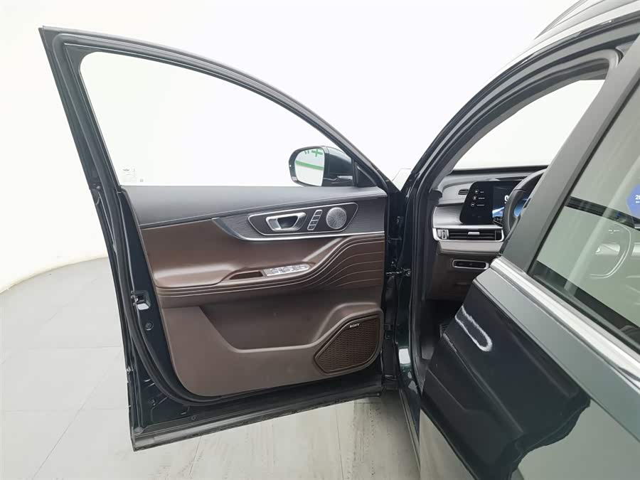Chery Tiggo 8 PRO 2022 290T 2WD Star Edition 5-seater - zdjęcie 8