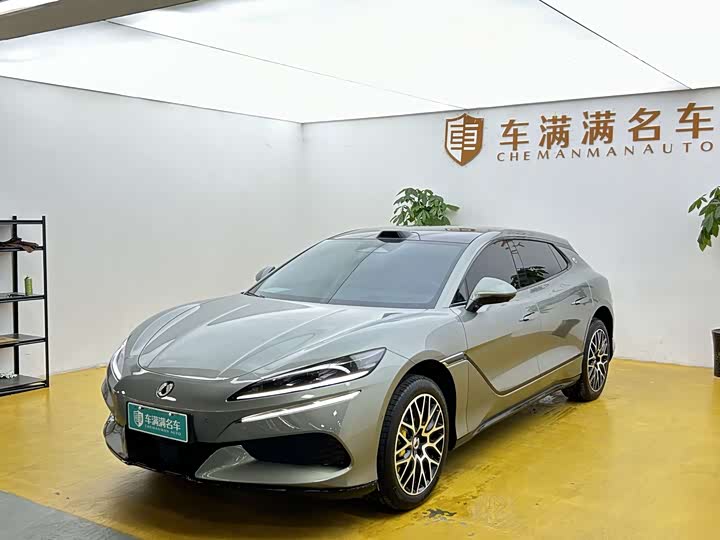 Denza Z9GT 2026 Flash Charge Honor - zdjęcie 12