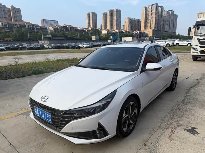 Elantra 2021 1.5L CVT LUX Premium Edition - zdjęcie 11