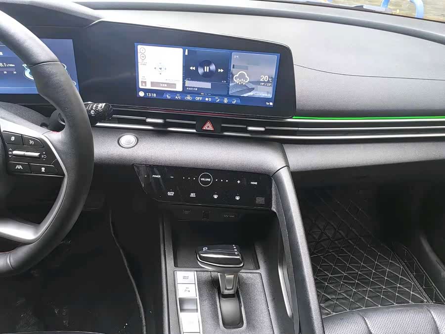 Elantra 2022 1.5L CVT 20th Anniversary - zdjęcie 9