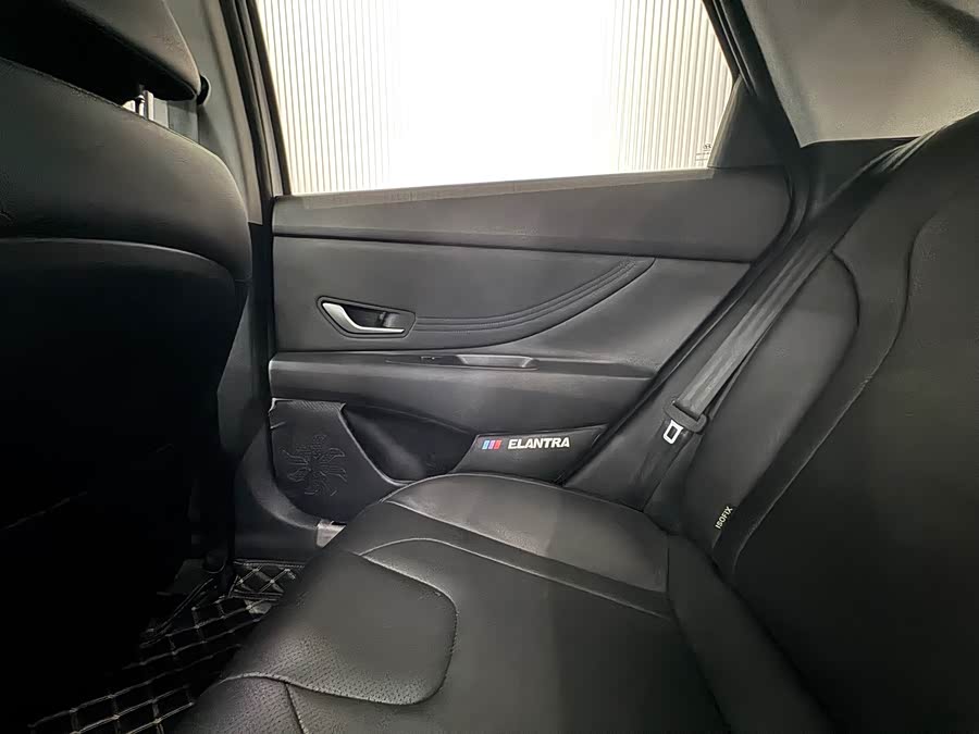 Elantra 2023 1.5L CVT GLX Elite - zdjęcie 18