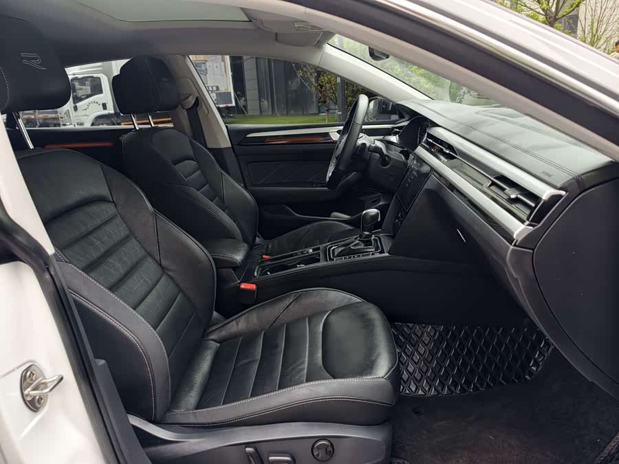 FAW-Volkswagen CC 2024 380TSI Eye-catching Edition - zdjęcie 15