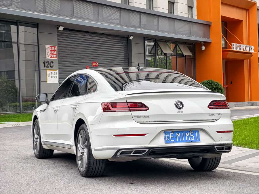 FAW-Volkswagen CC 2024 380TSI Eye-catching Edition - zdjęcie 3