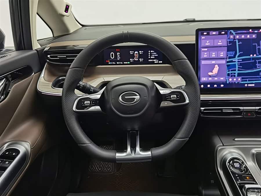 GAC E8 PHEV 2024 150km MAX - zdjęcie 11