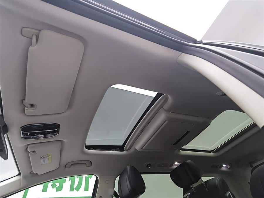 GAC E8 PHEV 2024 150km MAX - zdjęcie 14