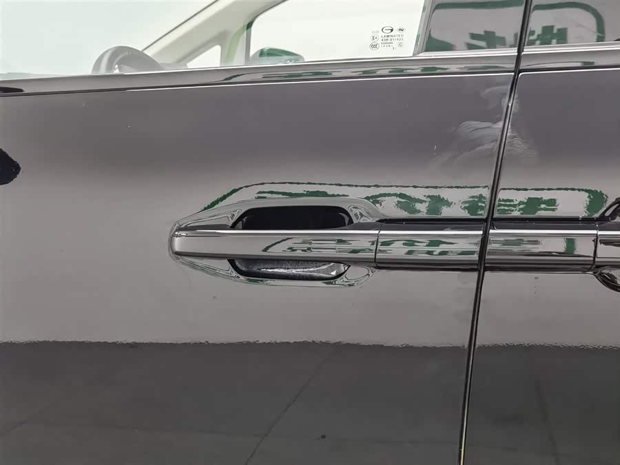 GAC E8 PHEV 2024 150km MAX - zdjęcie 18