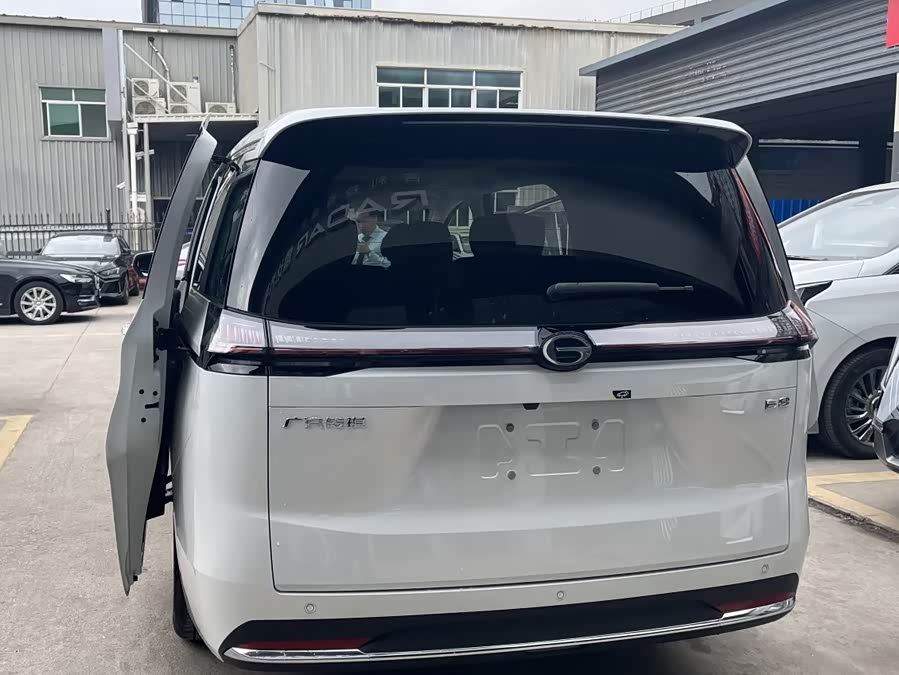 GAC E8 PHEV 2025 150km PRO+ - zdjęcie 3