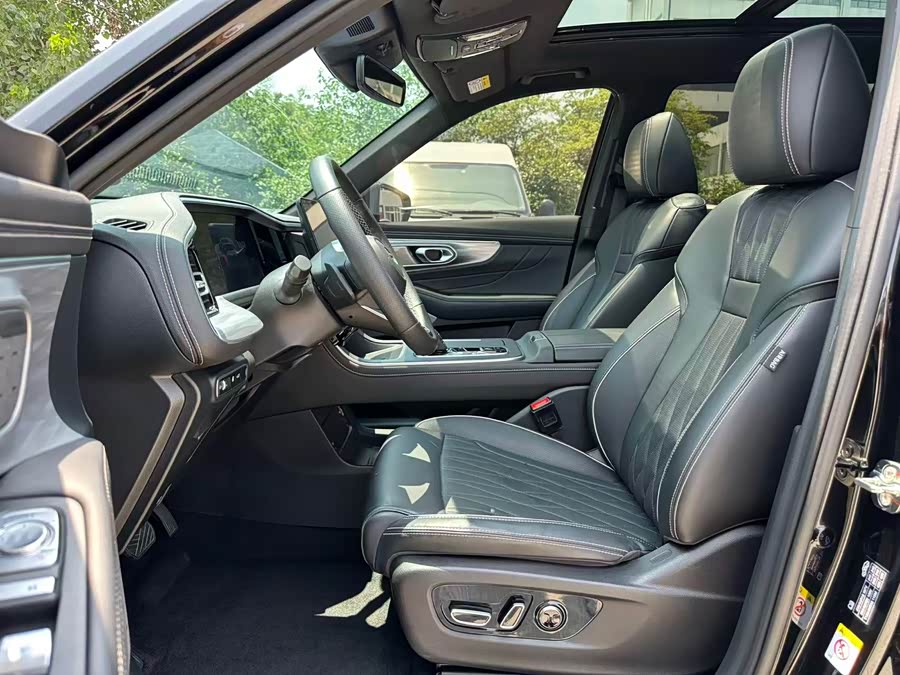 GAC GS8 2024 Pilot Series 2.0T 4WD Luxury Intelligent Connectivity 7-Seater - zdjęcie 8