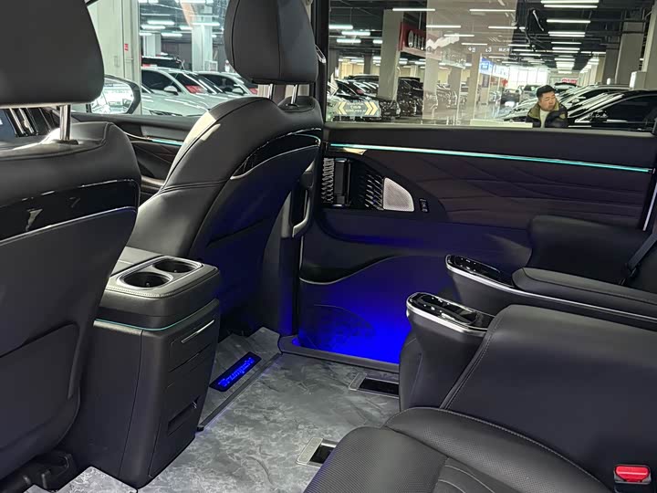 GAC M8 2024 Master Series Super Hybrid - zdjęcie 15