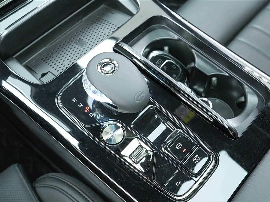 GAC M8 2025 Master Series Super Hybrid - zdjęcie 10