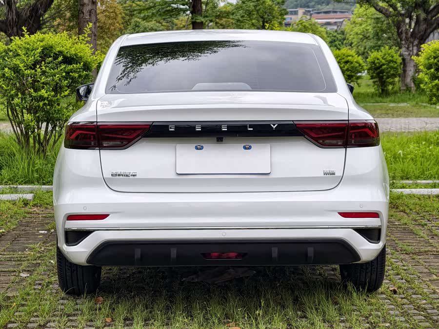 Geely 2025 4th Gen 1.5L Manual Longteng - zdjęcie 6