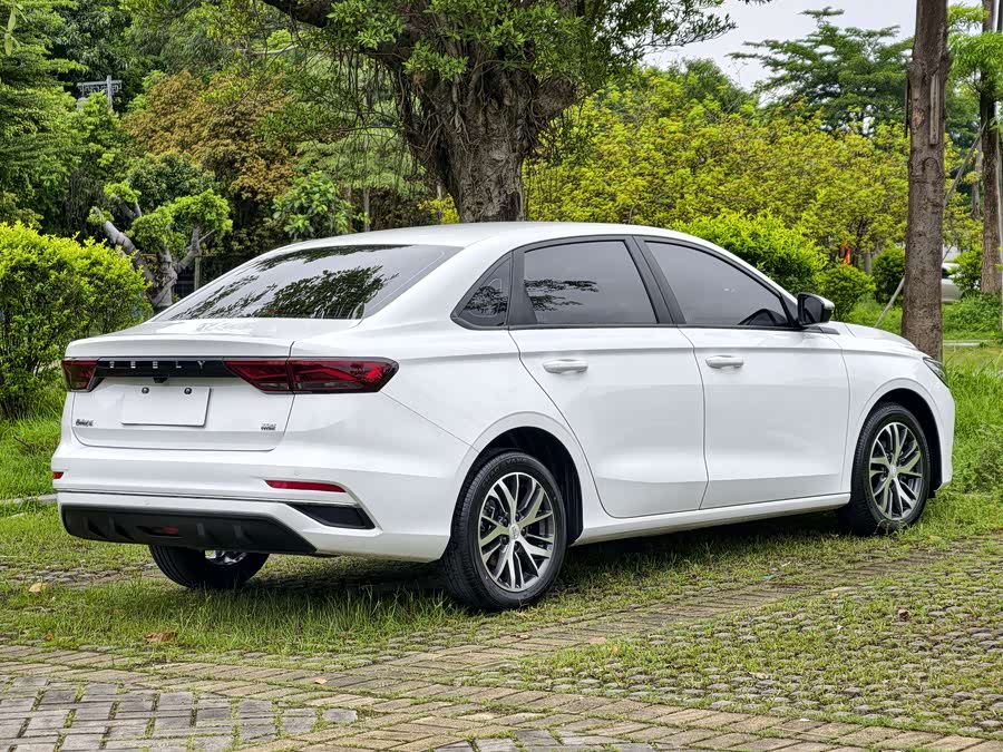 Geely 2025 4th Gen 1.5L Manual Longteng - zdjęcie 7