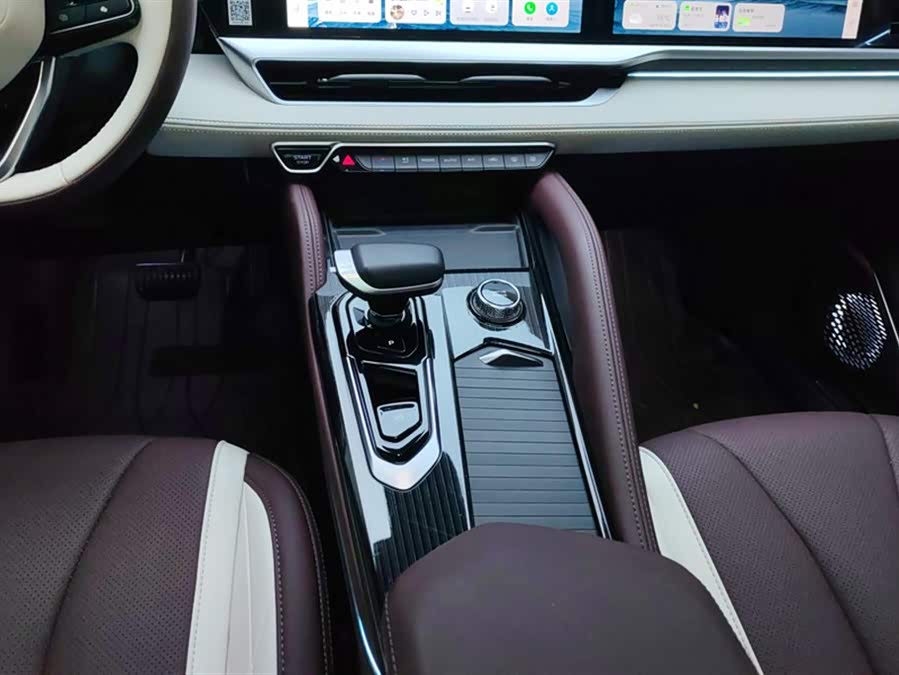 Geely Xingyue L 2021 2.0TD DCT EVO 2WD Intelligent Prestige - zdjęcie 16