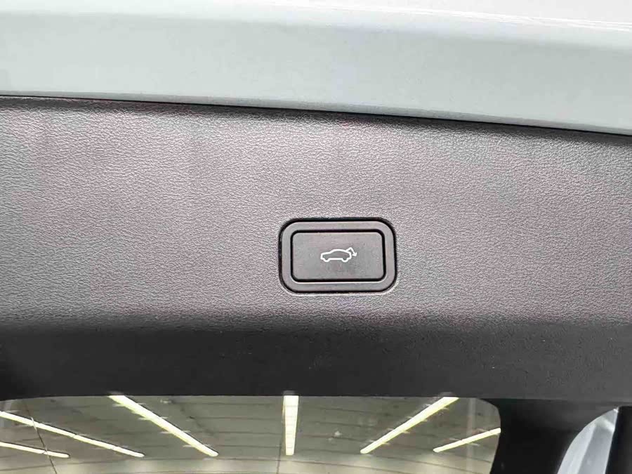 Geely Xingyue L 2022 1.5T Thunder Hi·F PHEV Super - zdjęcie 20