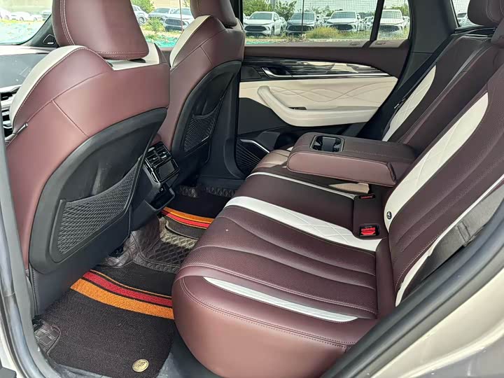 Geely Xingyue L 2023 2.0TD High Power Auto 2WD Flagship - zdjęcie 14