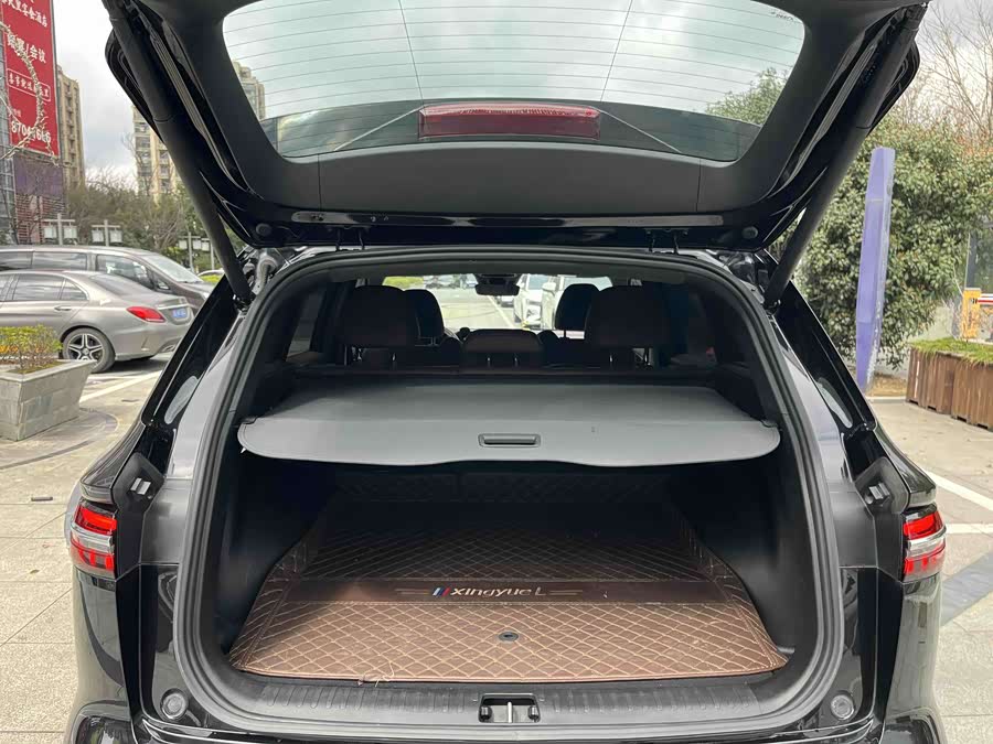 Geely Xingyue L 2024 2.0TD High Power Auto 2WD Cloud Version - zdjęcie 13