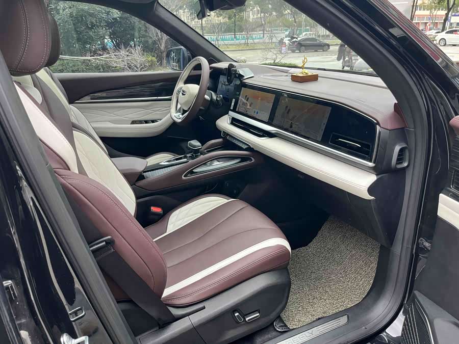 Geely Xingyue L 2024 2.0TD High Power Auto 2WD Cloud Version - zdjęcie 7