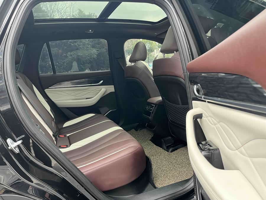 Geely Xingyue L 2024 2.0TD High Power Auto 2WD Cloud Version - zdjęcie 10