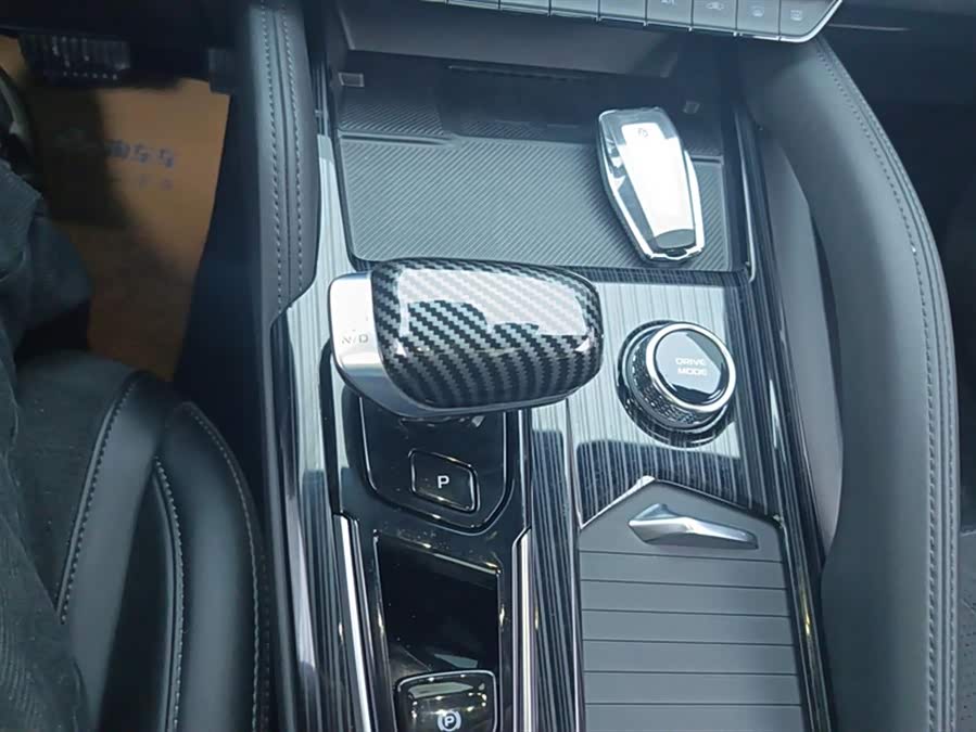 Geely Xingyue L 2024 2.0TD High Power Auto 2WD Skyline - zdjęcie 16