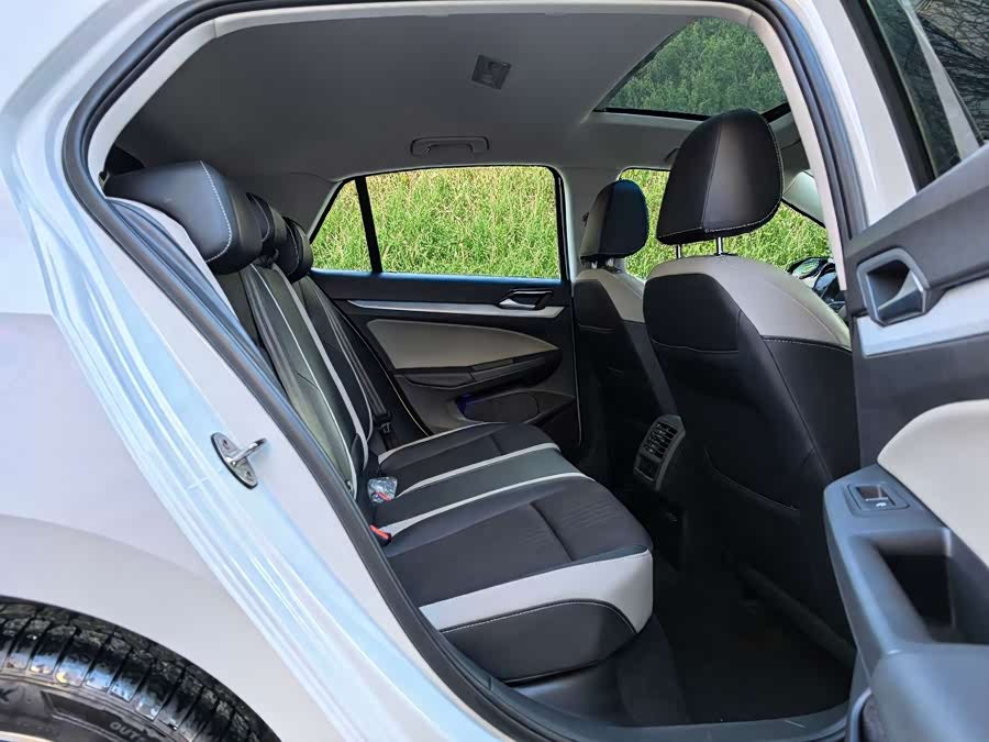 Golf 2023 280TSI DSG Pro - zdjęcie 12