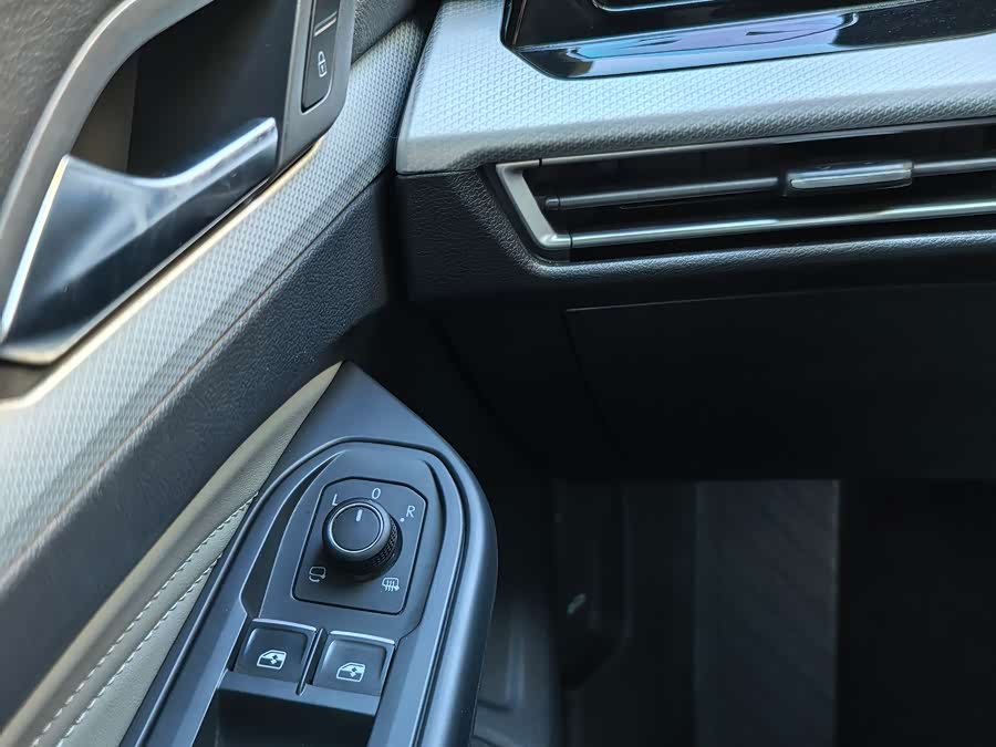 Golf 2023 280TSI DSG Pro - zdjęcie 17