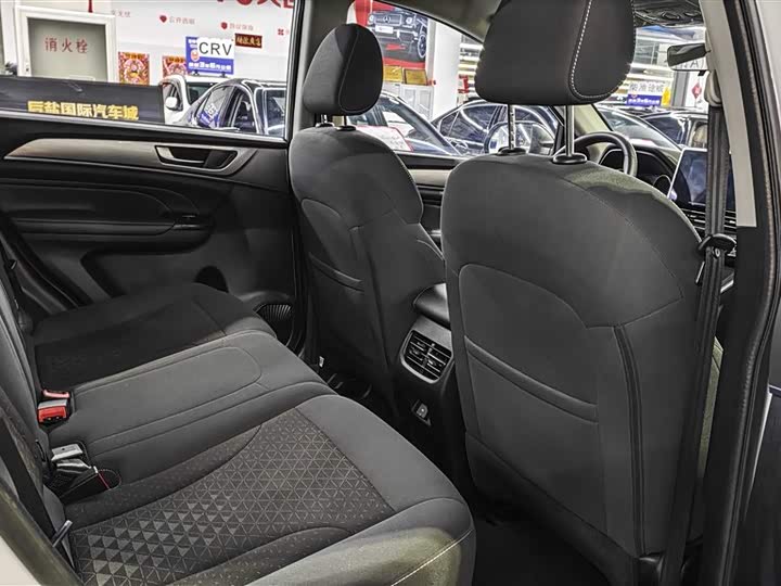 Haval M6 2021 PLUS 1.5T DCT Elite Intelligent - zdjęcie 15