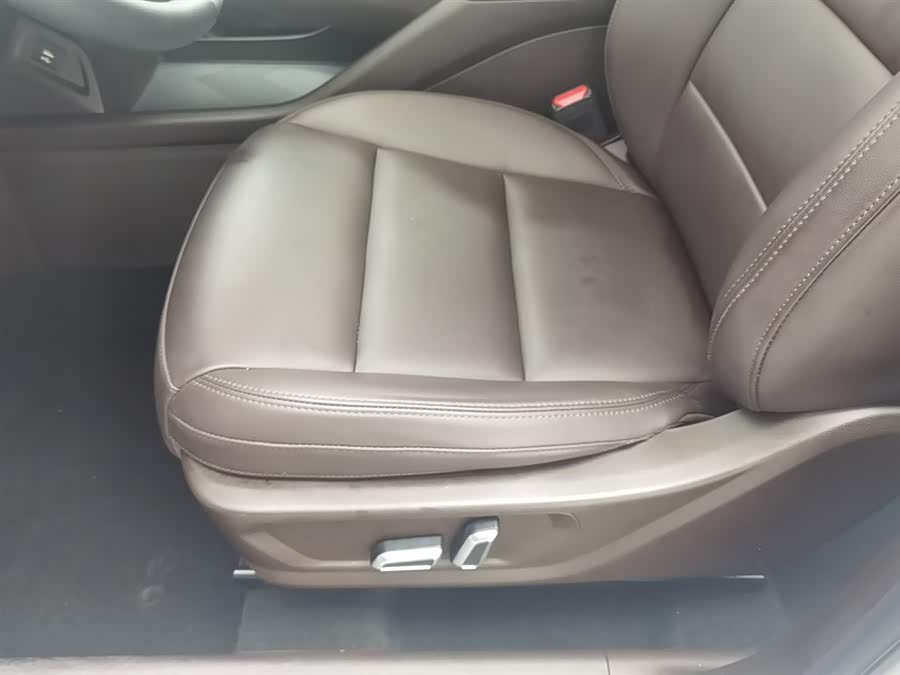 Haval Xiaolong MAX 2023 1.5L Hi4 105 4WD Navigator - zdjęcie 20