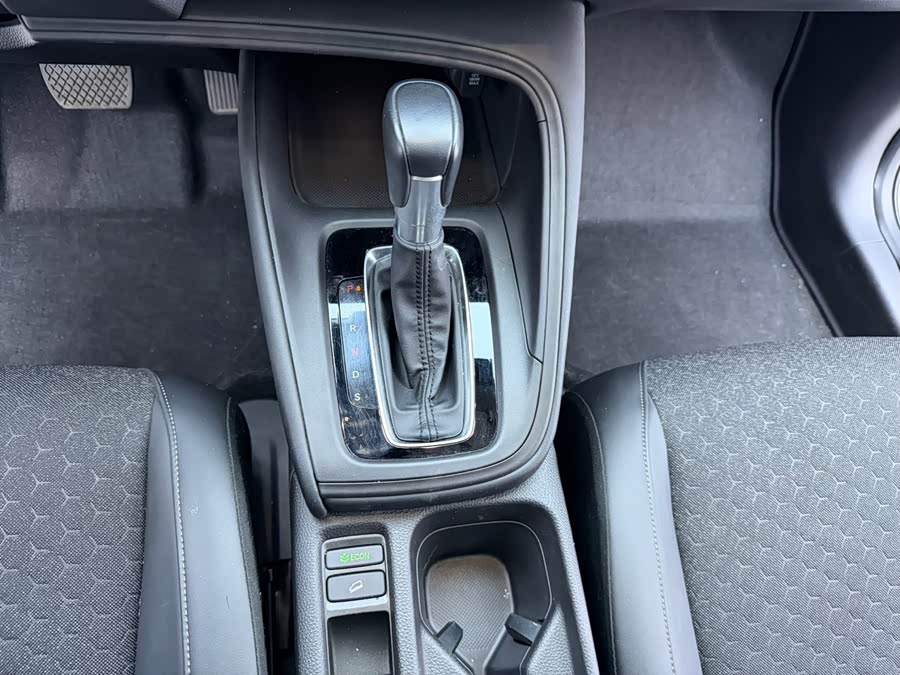 Honda XR-V 2023 1.5L CVT Hot Edition - zdjęcie 11