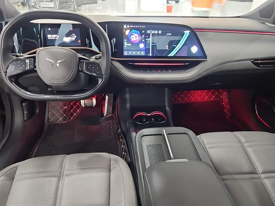 Hongqi EH7 2024 690 Pro - zdjęcie 12
