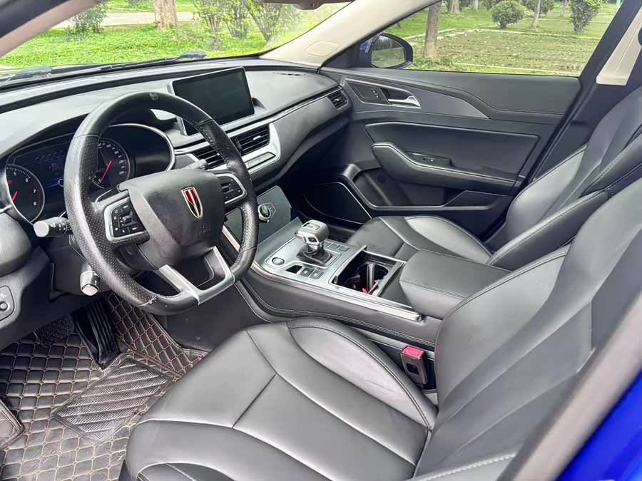 Hongqi H5 2022 Classic 1.8T Auto Intelligent Connected Edition - zdjęcie 12
