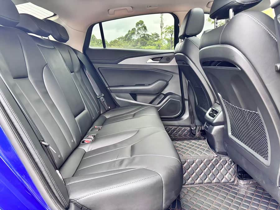 Hongqi H5 2022 Classic 1.8T Auto Intelligent Connected Edition - zdjęcie 13